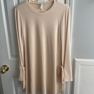 BCBGeneration Light Pink Ribbed Top